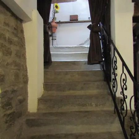 Cal Country house *
